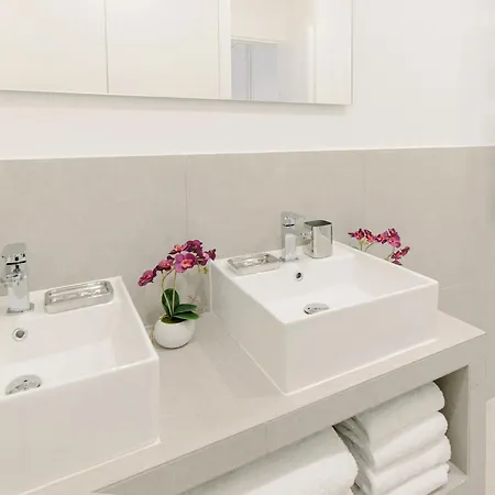 Livinparis - Luxury Ac 4 Bedrooms Opera I *